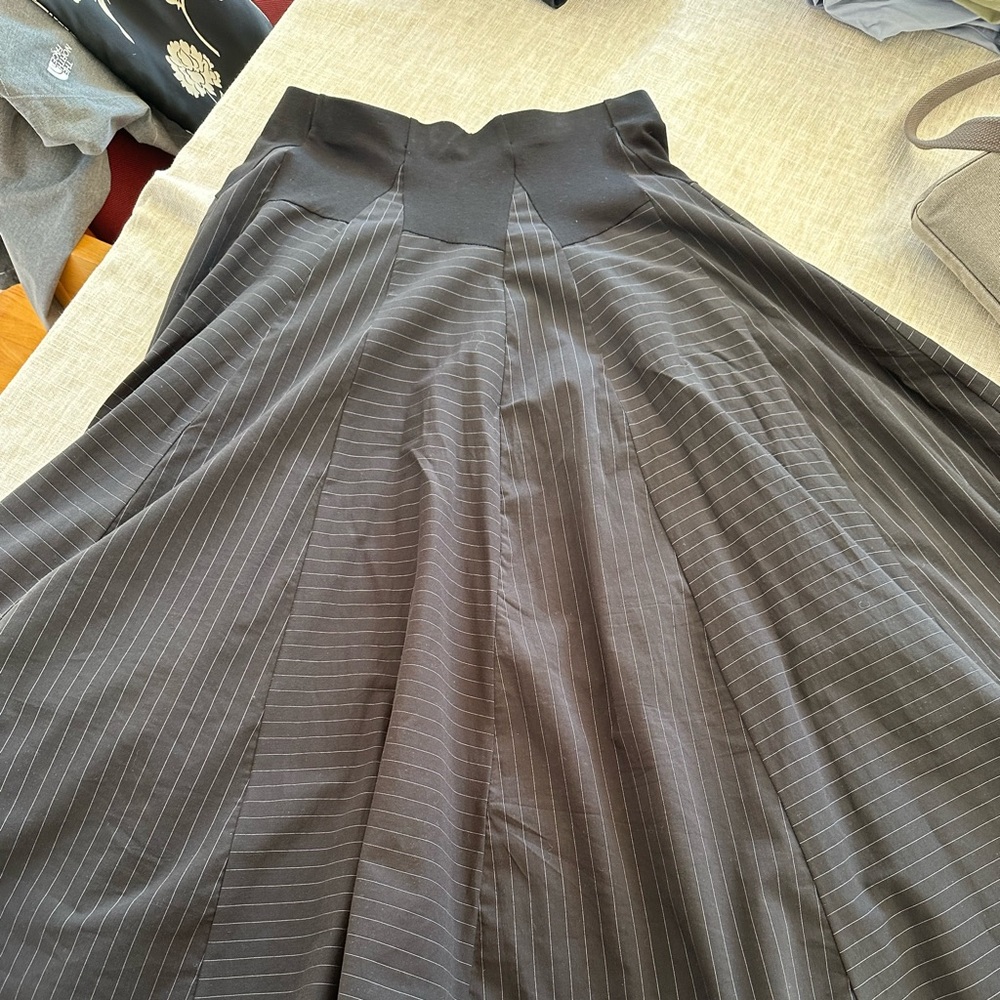 Skirt can became strapless , XL super condition